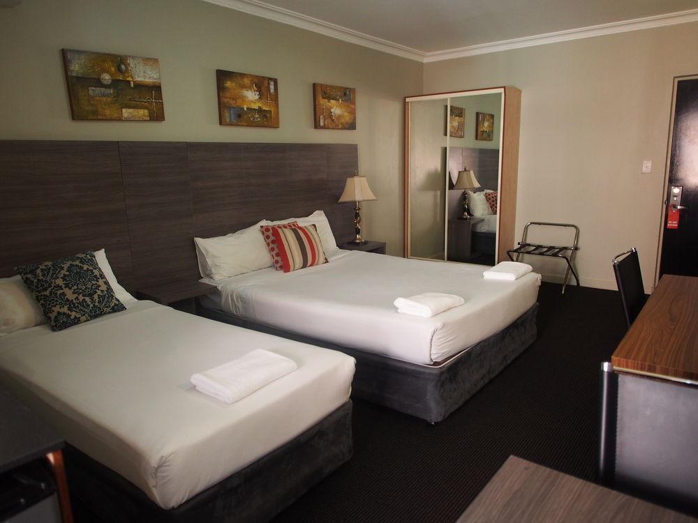 Uno Hotel Sydney Bagian luar foto