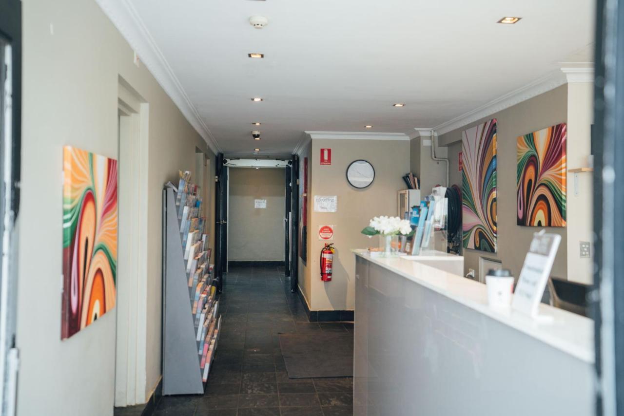 Uno Hotel Sydney Bagian luar foto