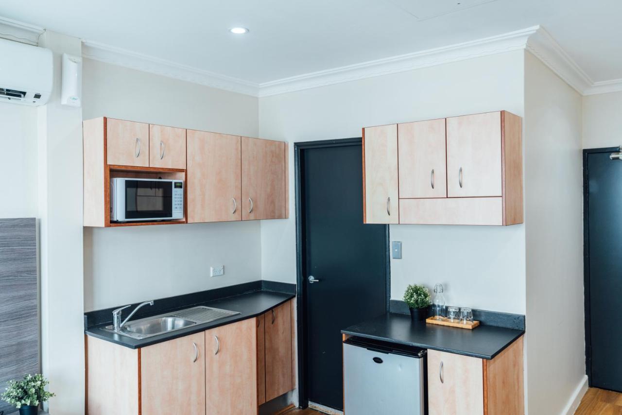 Uno Hotel Sydney Bagian luar foto